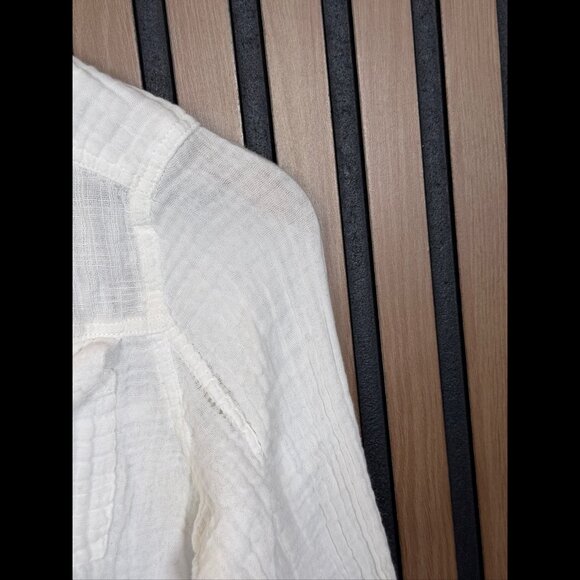 Free People Top Small Womens White Gauze Knit Long Sleeve Button Pocket - Picture 7 of 9